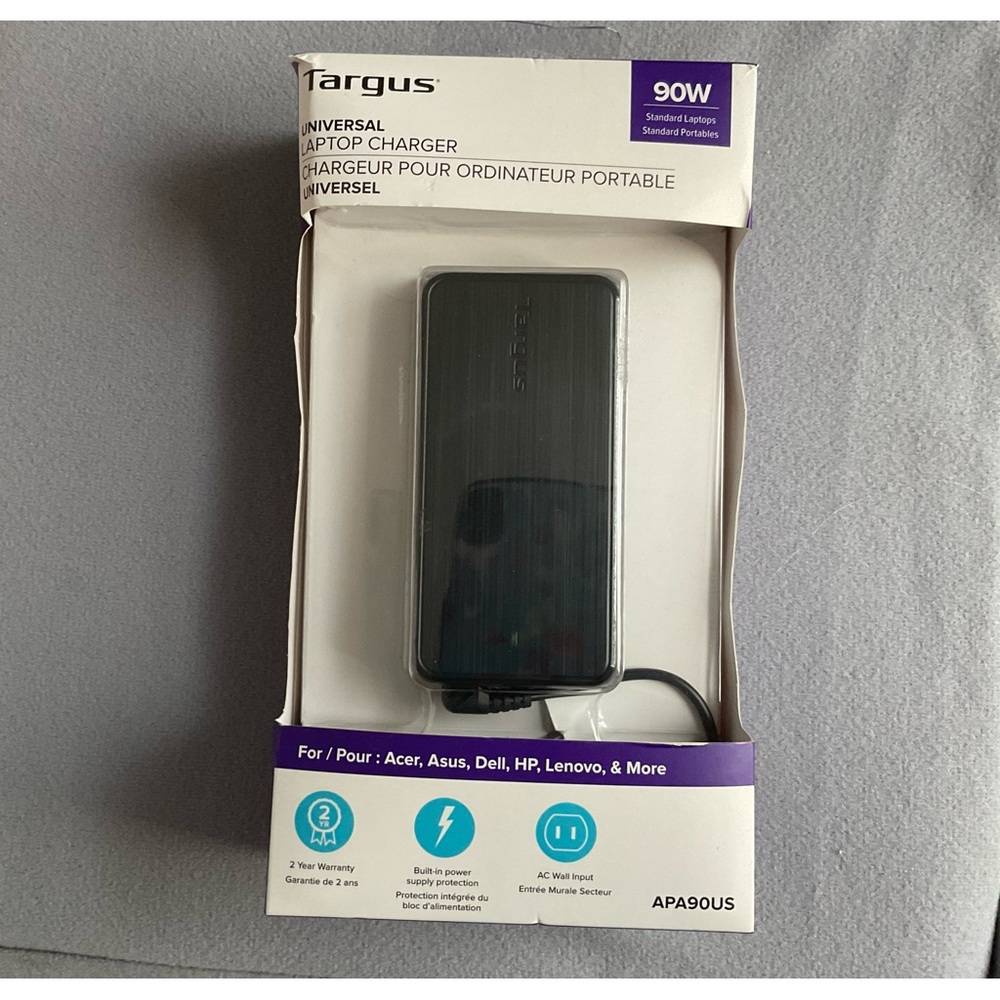 Targus power charger brand new